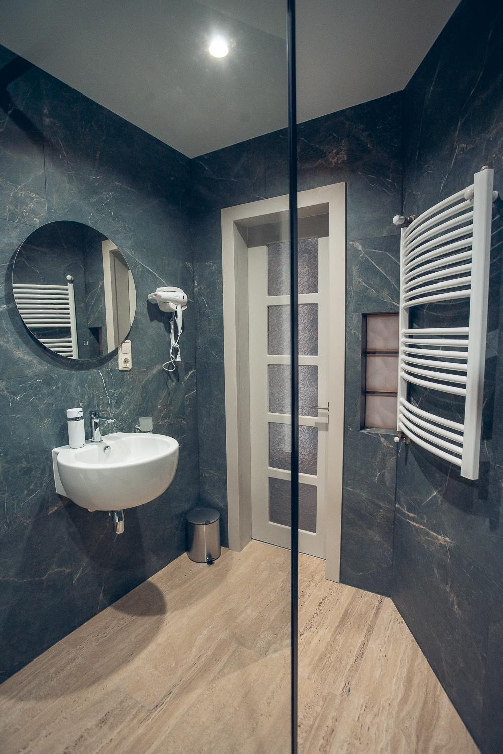 Apart4You Hotel Кишинів Екстер'єр фото
