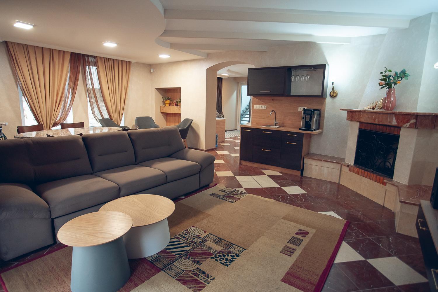 Apart4You Hotel Кишинів Екстер'єр фото